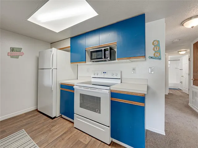 $209,950 | 2729 North Poinciana Boulevard, Unit 125, Kissimmee, FL 34746