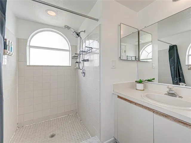 $209,950 | 2729 North Poinciana Boulevard, Unit 125, Kissimmee, FL 34746