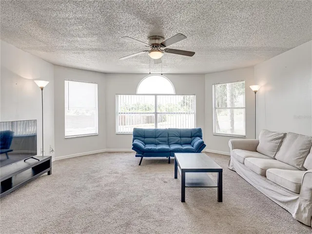 $209,950 | 2729 North Poinciana Boulevard, Unit 125, Kissimmee, FL 34746