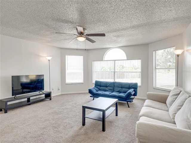 $209,950 | 2729 North Poinciana Boulevard, Unit 125, Kissimmee, FL 34746