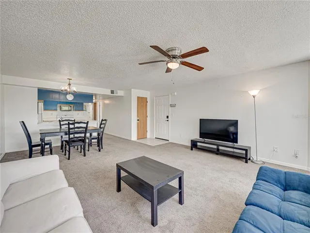 $209,950 | 2729 North Poinciana Boulevard, Unit 125, Kissimmee, FL 34746