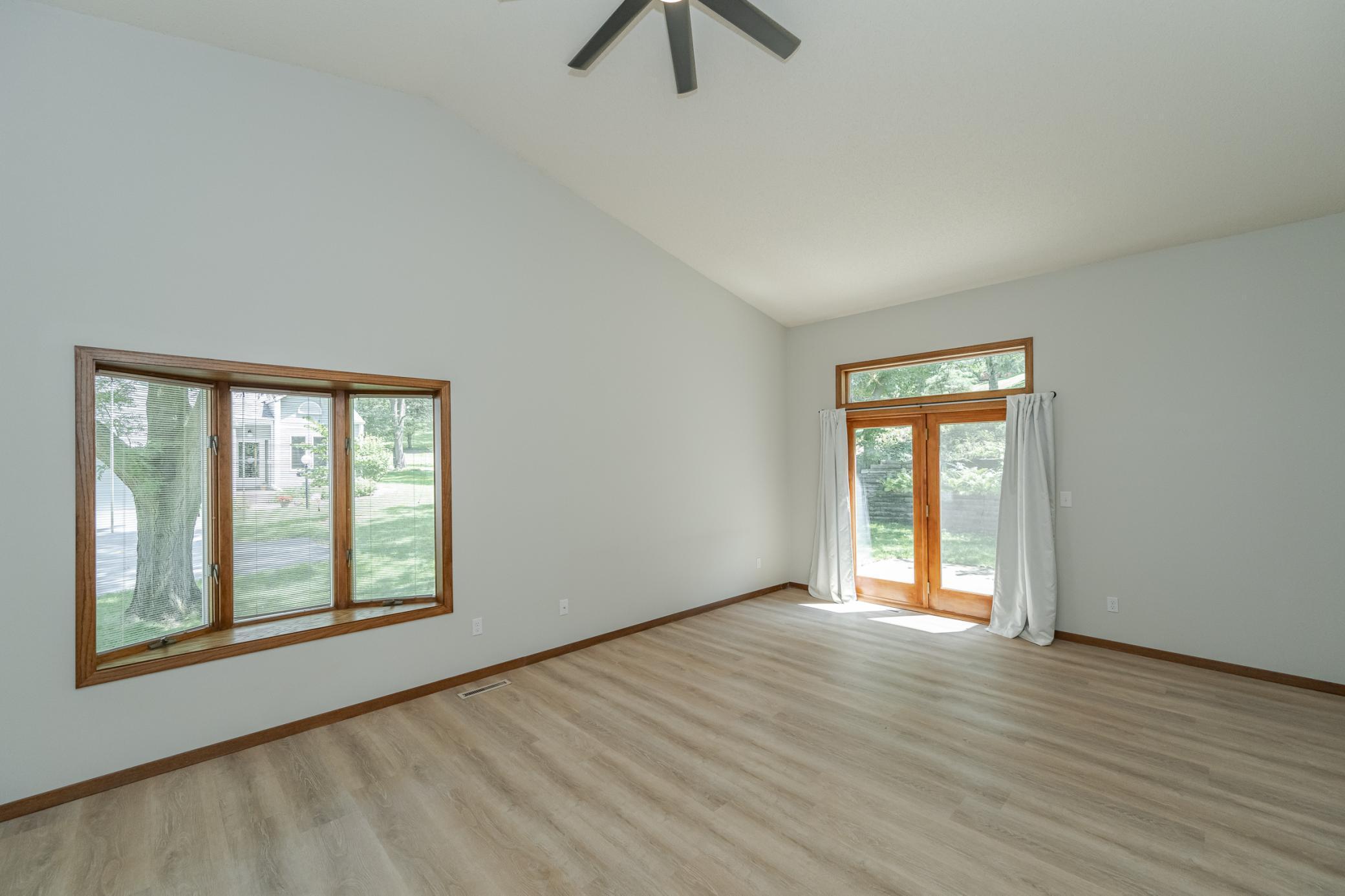 1636 6th Avenue Southwest, Unit 7 Rochester, MN 55902 - Photo 4 of 25