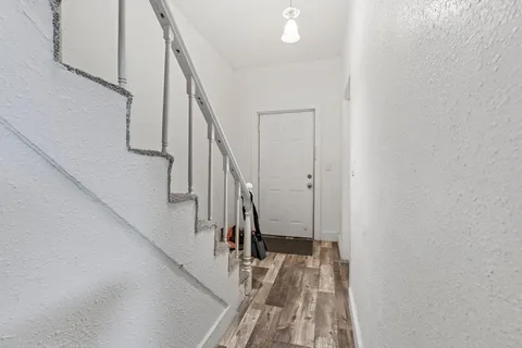 $310,000 | 267 Bates Avenue, St. Paul, MN 55106