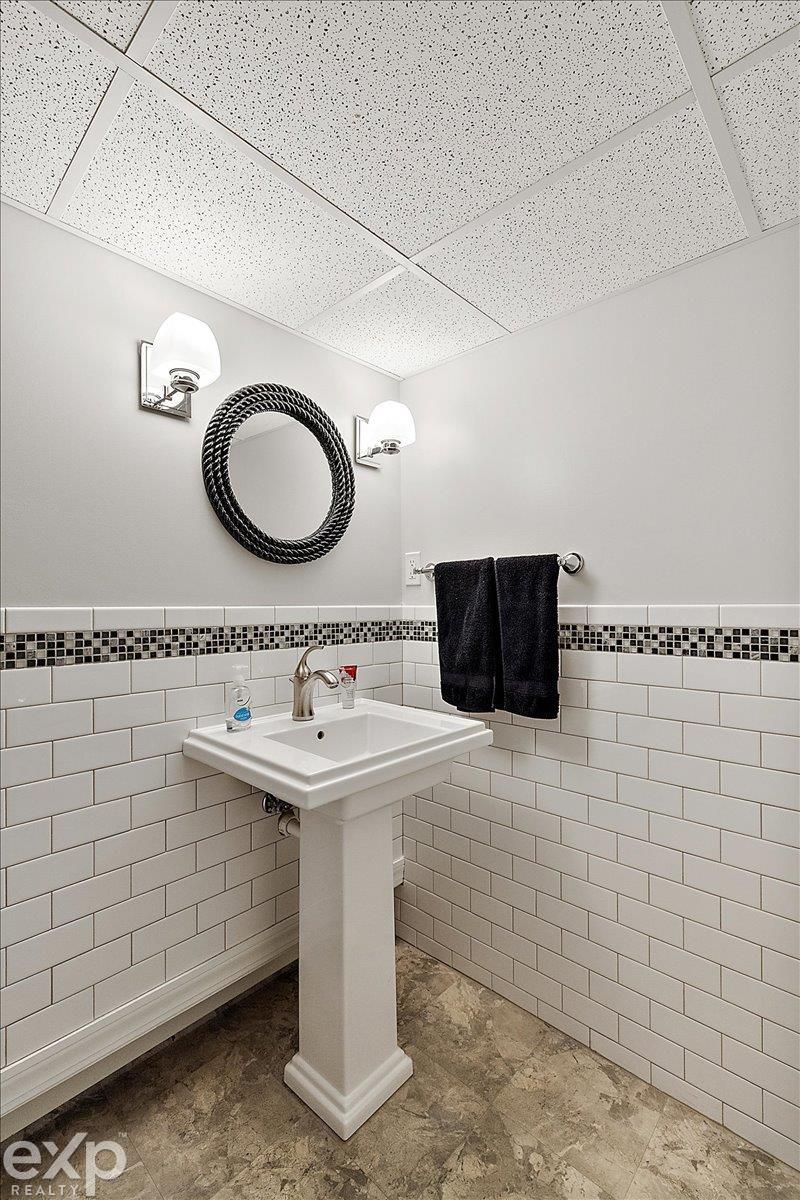 6577 High Rim Court Washington, MI 48094 - Photo 73 of 82 50182994-b67f1435-f5b0-46ad-8c72-48ddf25bd417.JPG