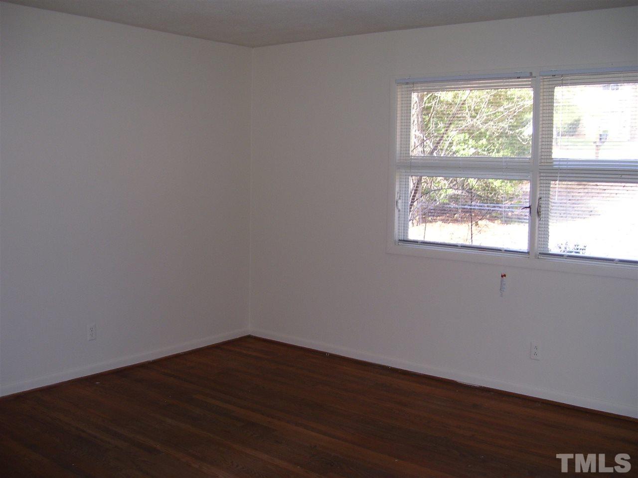 2735 Avent Ferry Road Raleigh, NC 27606 - Photo 4 of 7