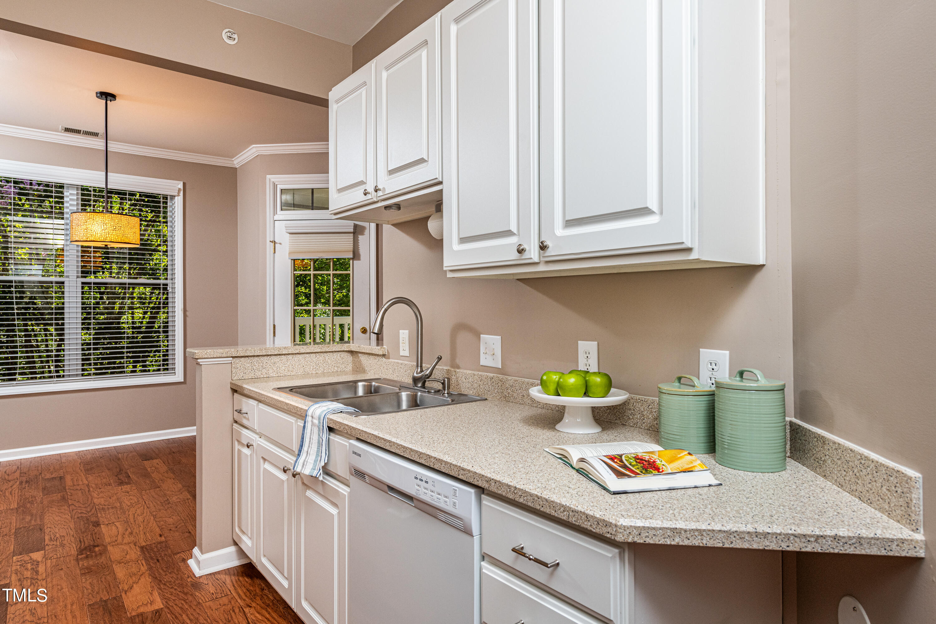 8231 Allyns Landing Way, Unit 301 Raleigh, NC 27615 - Photo 6 of 32 006_Kitchen
