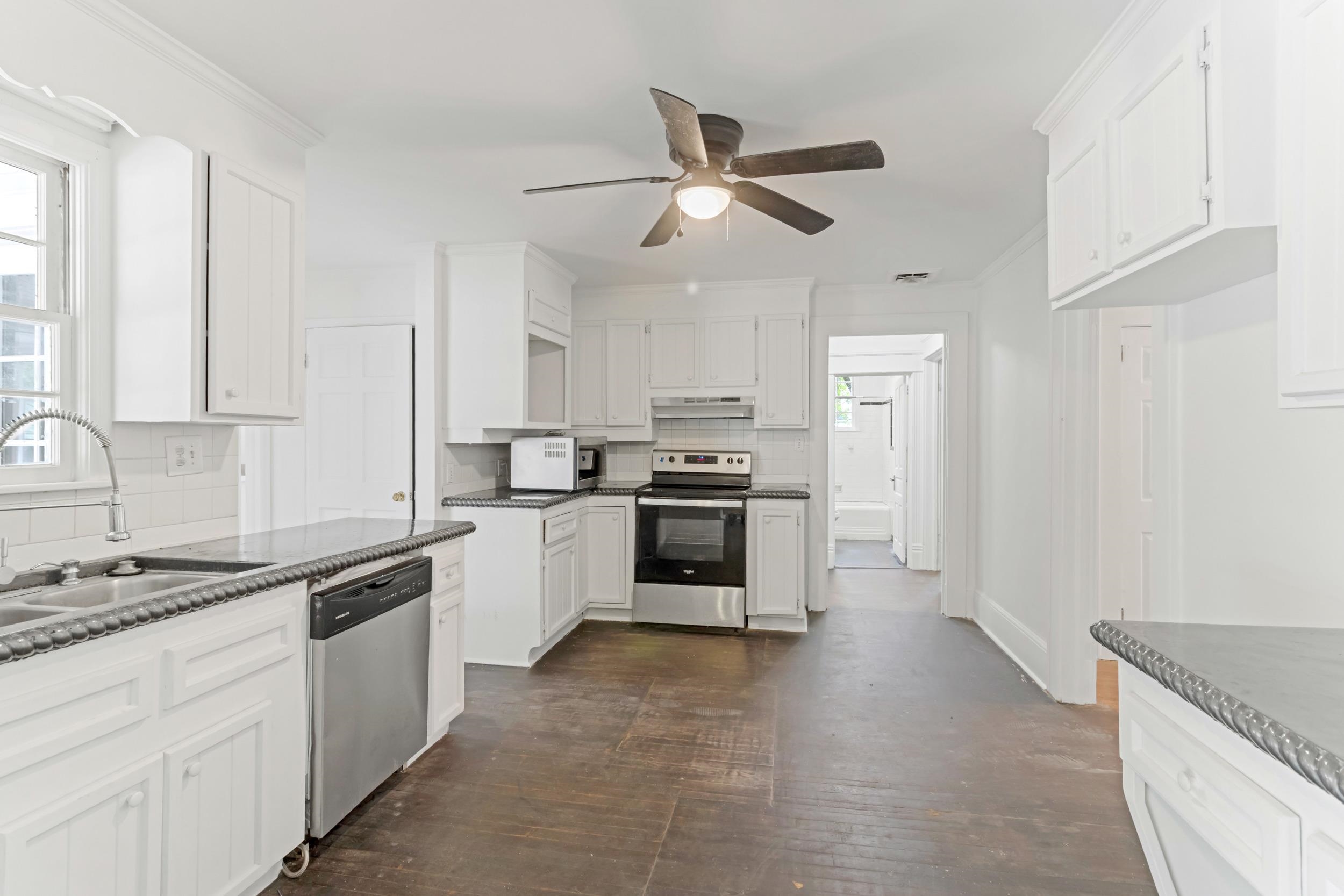 429 South Petty Street Gaffney, SC 29340 - Photo 6 of 50