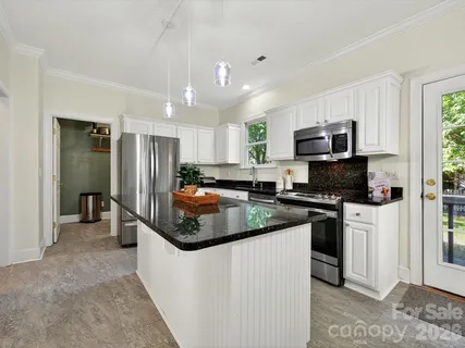 $610,000 | 814 Stargard Court, Charlotte, NC 28270