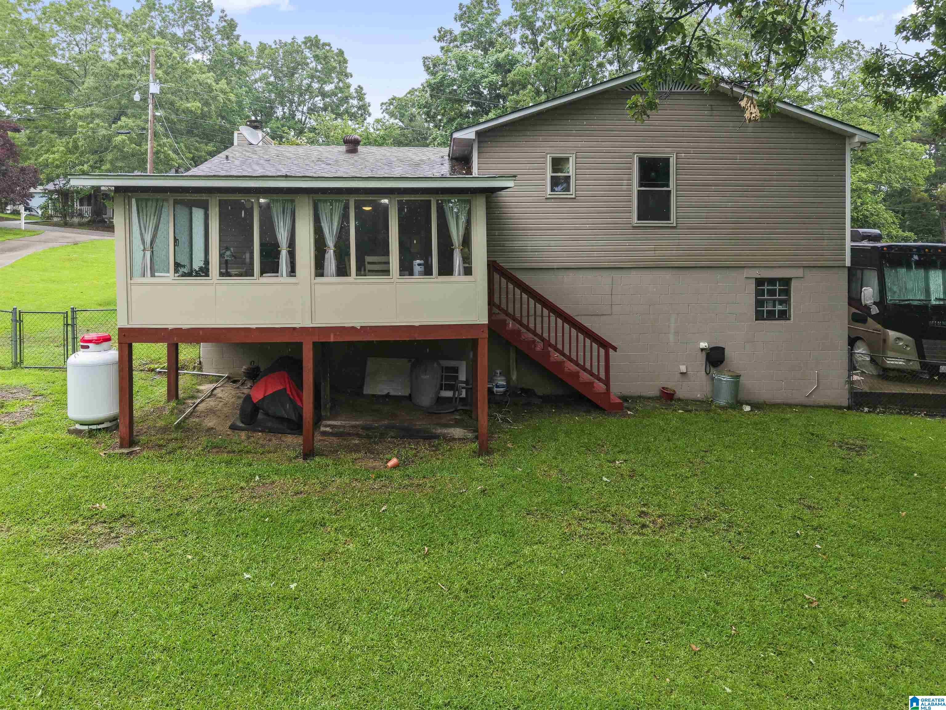 7448 Plantation Road Pinson, AL 35126 - Photo 5 of 34