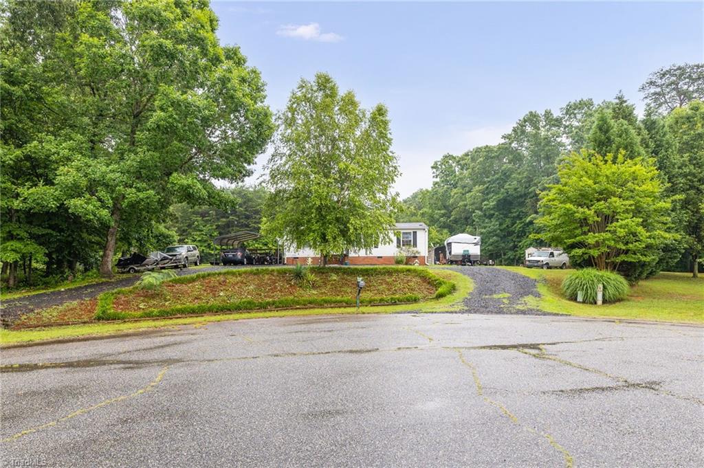 105 Chanda Lane Madison, NC 27025 - Photo 27 of 28