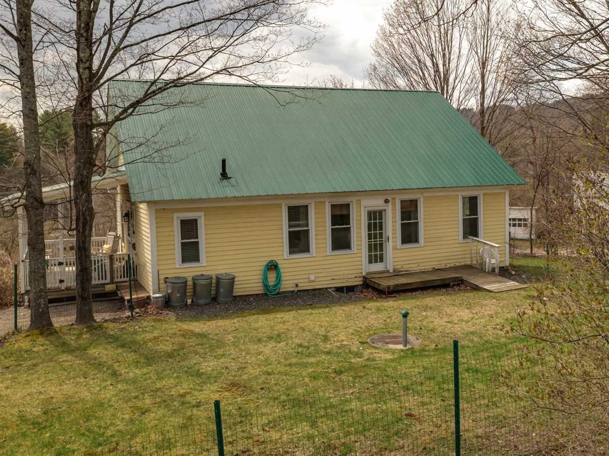 902 Needles Eye Road Morristown, VT 05661 - Photo 3 of 31