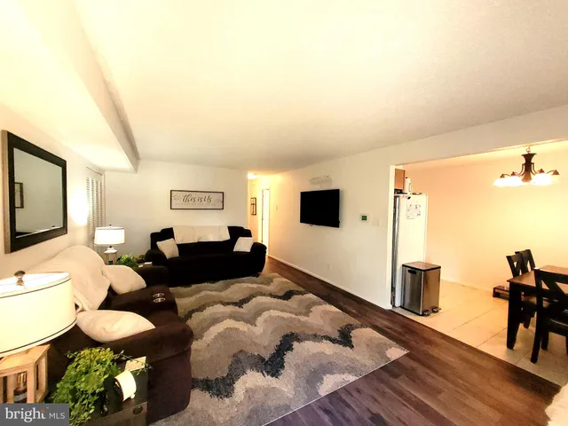 $189,000 | 715 Winding Way, Westville, NJ 08093