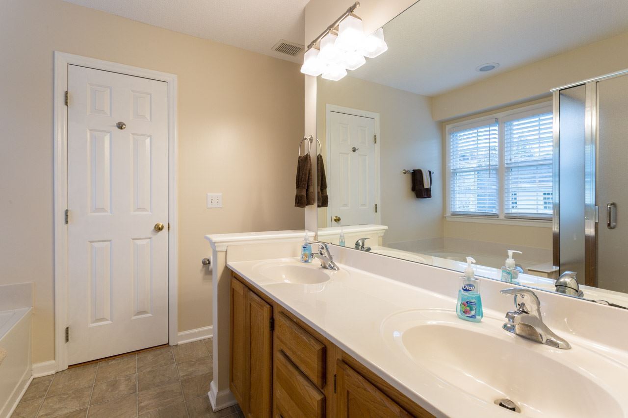 12405 Harcourt Drive Raleigh, NC 27613 - Photo 16 of 25 Photo 16