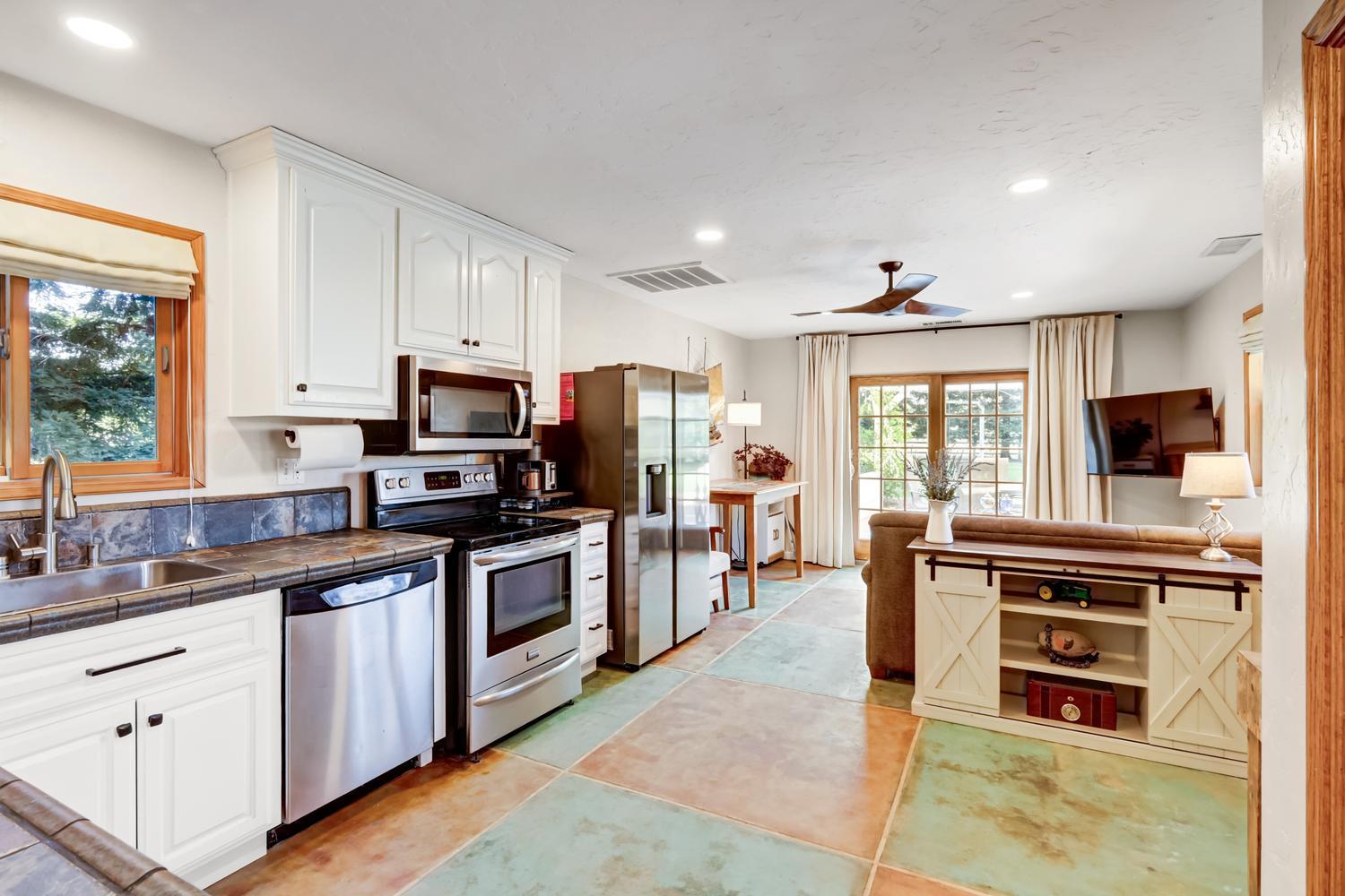 8868 Tavernor Road Wilton, CA 95693 - Photo 45 of 72