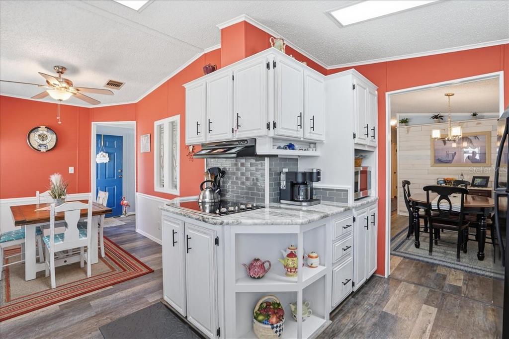 1001 Starkey Road, Unit 282 Largo, FL 33771 - Photo 12 of 38