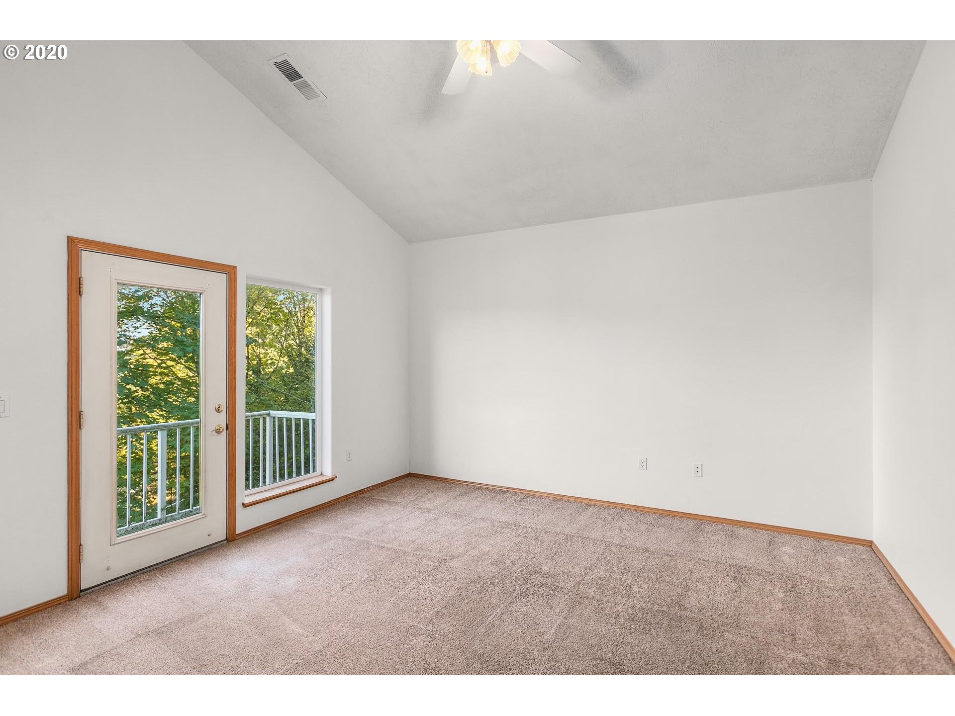 2615 Northeast Rocky Butte Road Portland, OR 97220 - Photo 11 of 16 Gallery Image 11