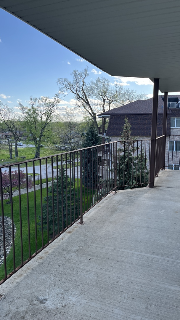 3640 186th Street, Unit 405 Lansing, IL 60438 - Photo 14 of 16