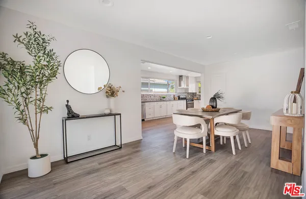 $1,150,000 | 17527 Haynes Street, Van Nuys, CA 91406