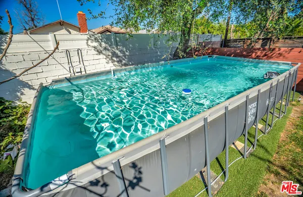 $1,150,000 | 17527 Haynes Street, Van Nuys, CA 91406