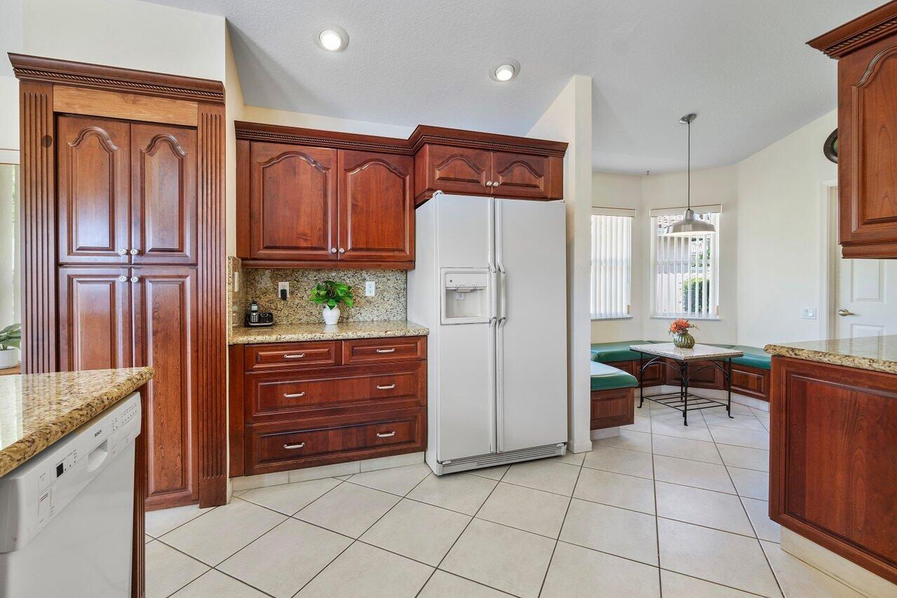 7337 Falls Road West Boynton Beach, FL 33437 - Photo 23 of 44 018-7337FallsRoadWest-BoyntonBeach-FL-33