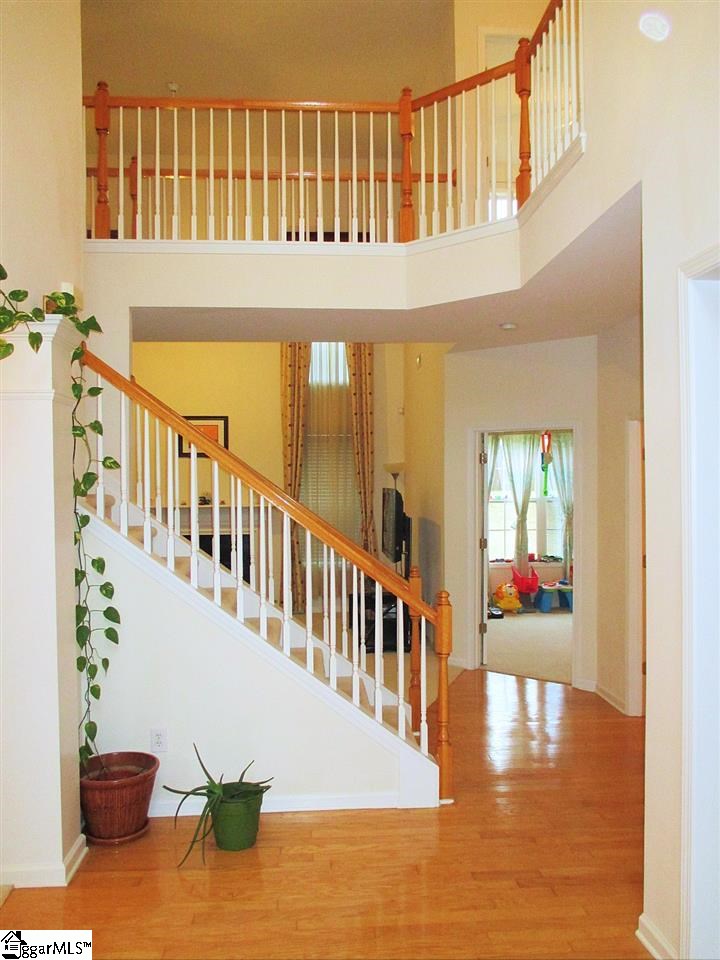 205 Ackerman Court Greenville, SC 29607 - Photo 3 of 24 Gallery Image 3