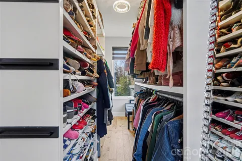 $900,000 | 4604 Emory Lane, Charlotte, NC 28211