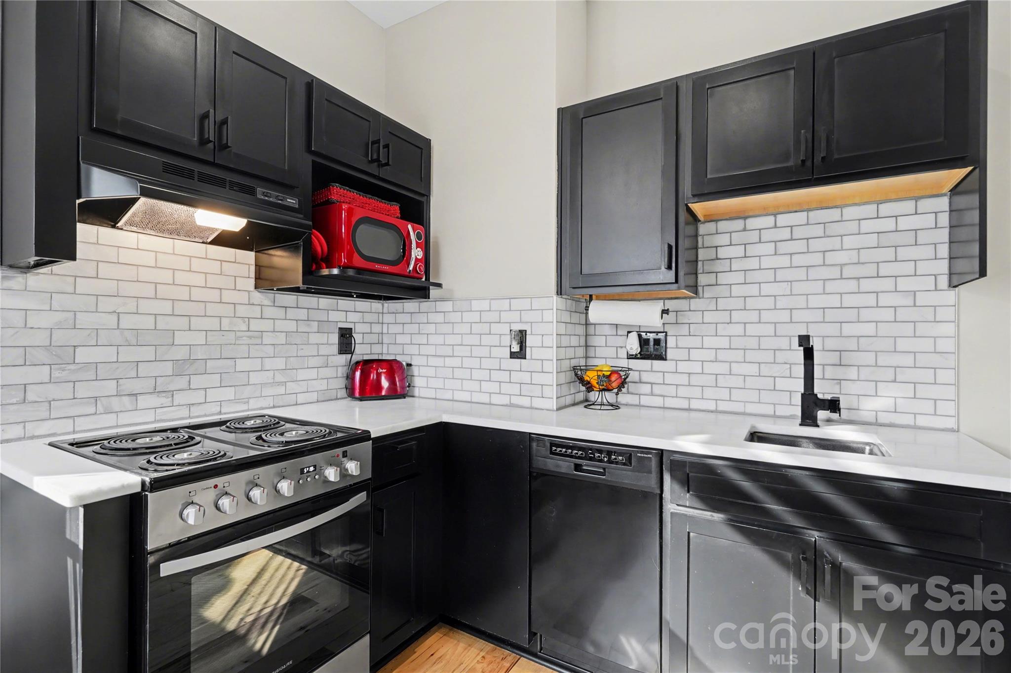 4604 Emory Lane Charlotte, NC 28211 - Photo 27 of 38