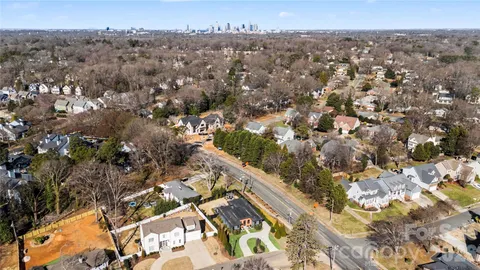 $850,000 | 4604 Emory Lane, Charlotte, NC 28211