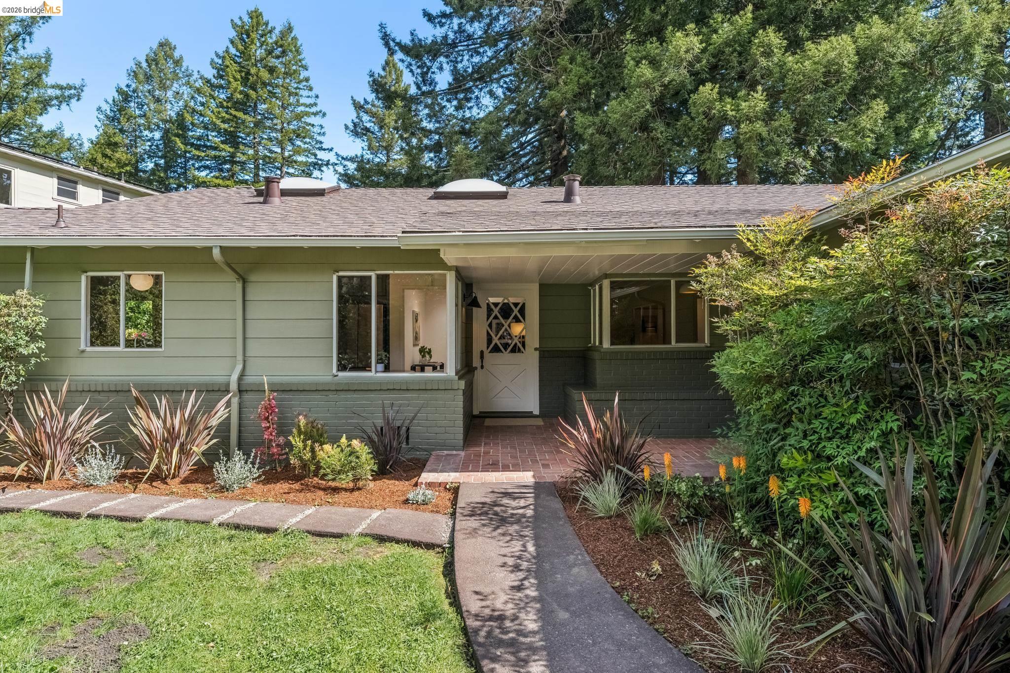 1113 Hillview Road Berkeley, CA 94708 - Photo 2 of 49