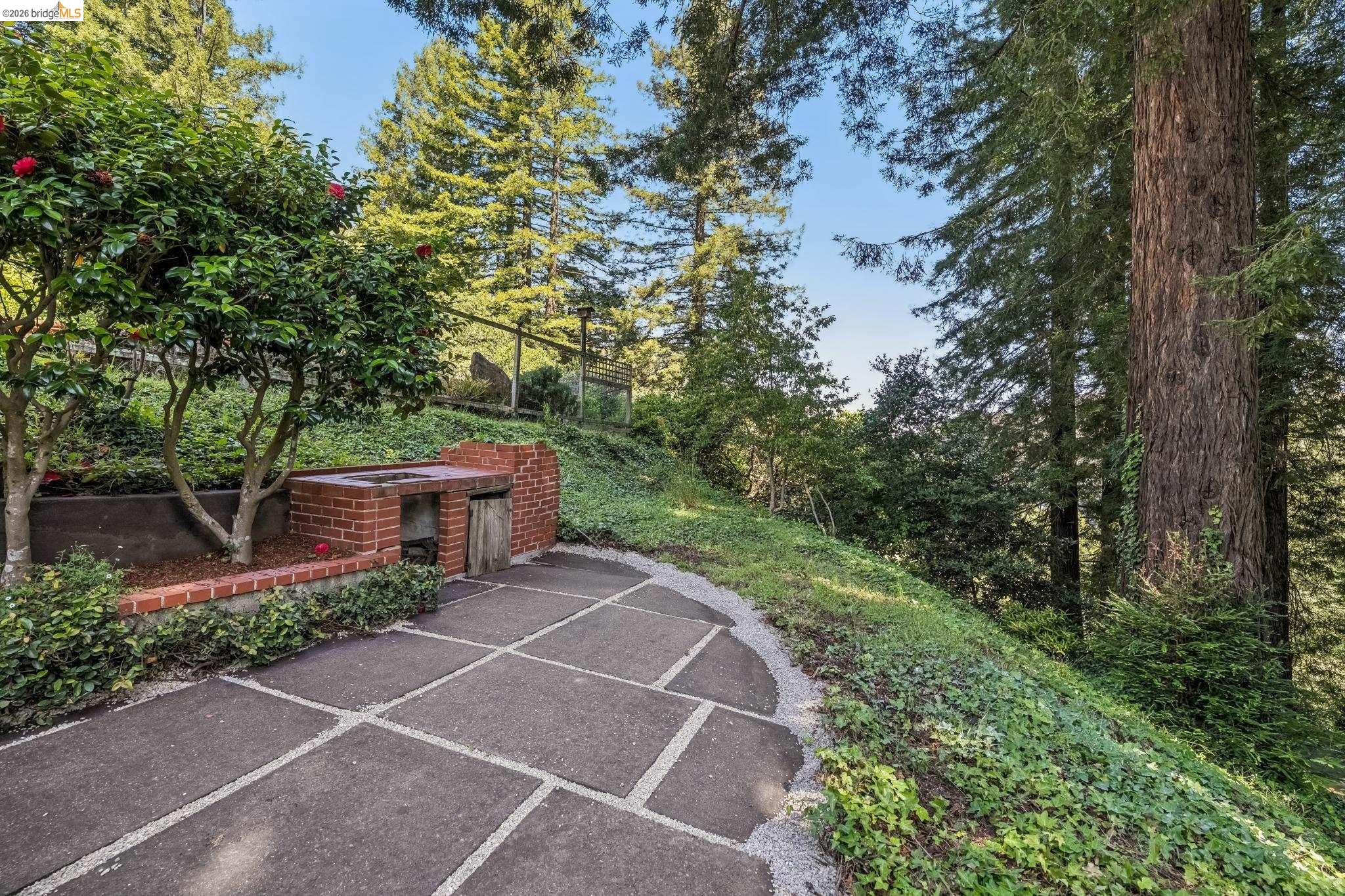 1113 Hillview Road Berkeley, CA 94708 - Photo 47 of 49
