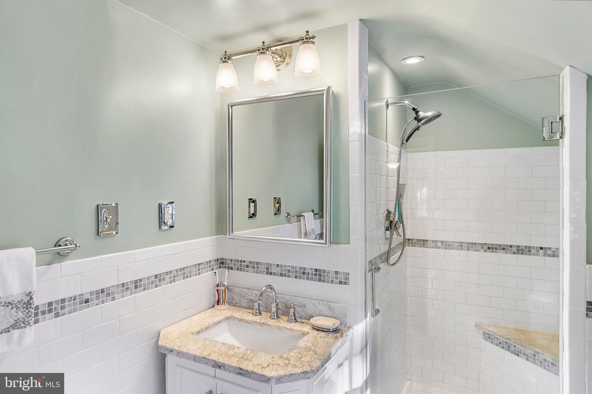 337 Thorpe Road Jenkintown, PA 19046 - Photo 17 of 25 Master Bath