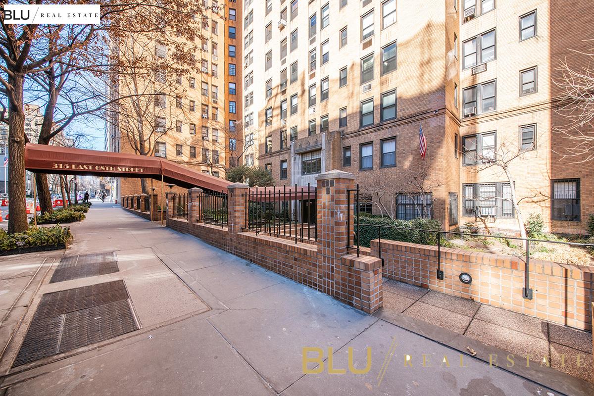 315 East 68th Street, Unit 3P Manhattan, NY 10065 - Photo 12 of 13