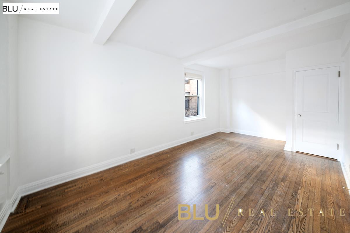 315 East 68th Street, Unit 3P Manhattan, NY 10065 - Photo 6 of 13