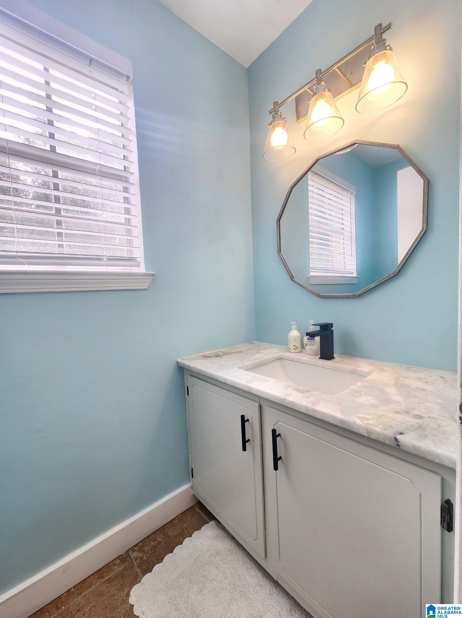 5229 Dresden Road Birmingham, AL 35210 - Photo 15 of 42