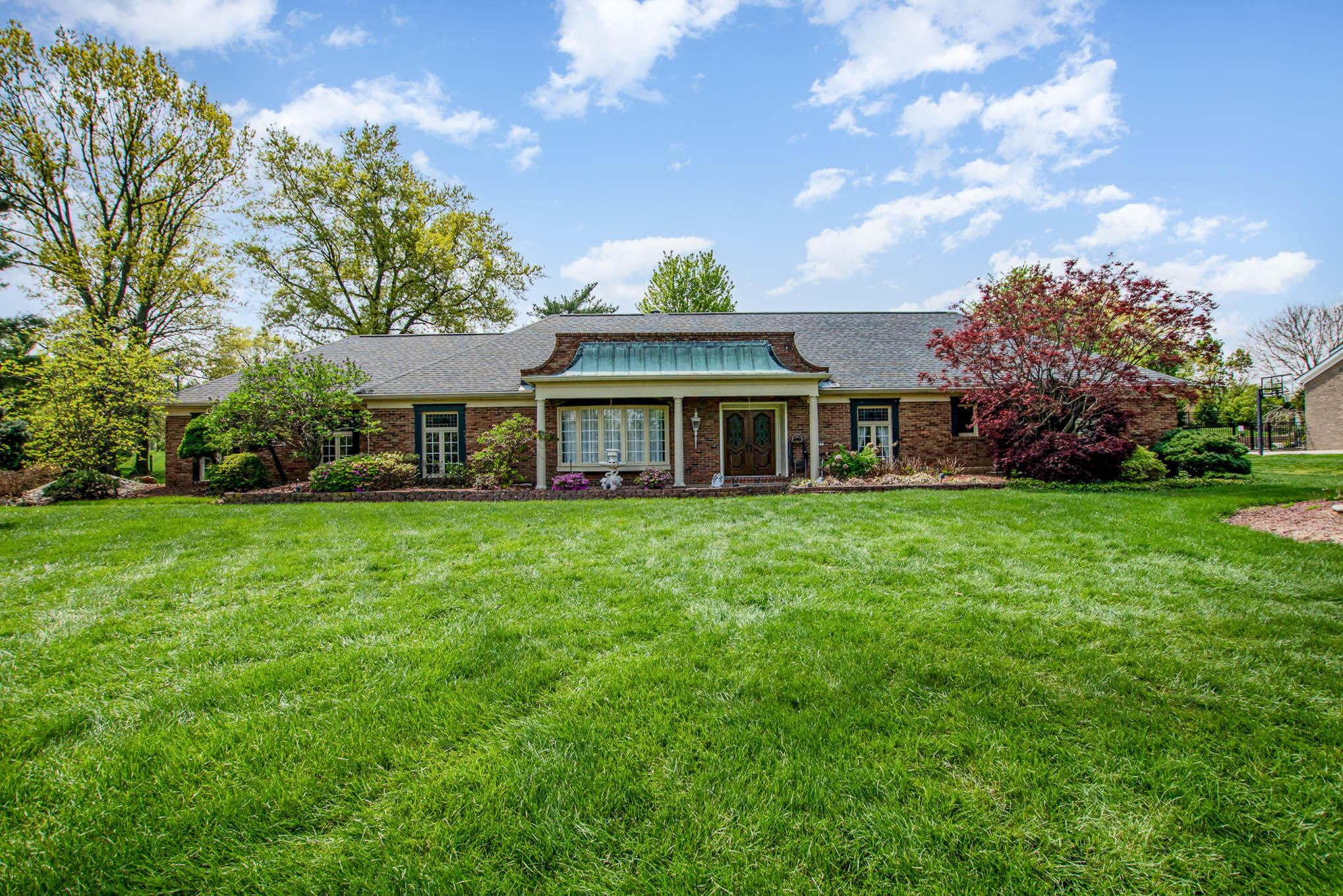 215 Dudley Road Fort Mitchell, KY 41017 - Photo 1 of 39