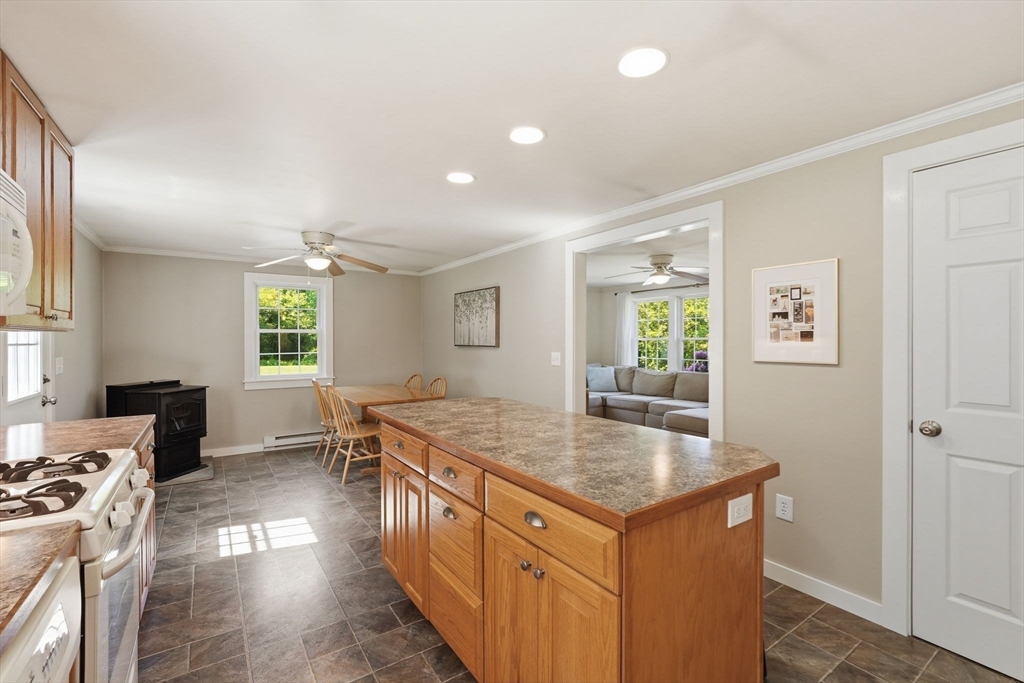 43 Long Plain Road Leverett, MA 01054 - Photo 15 of 40