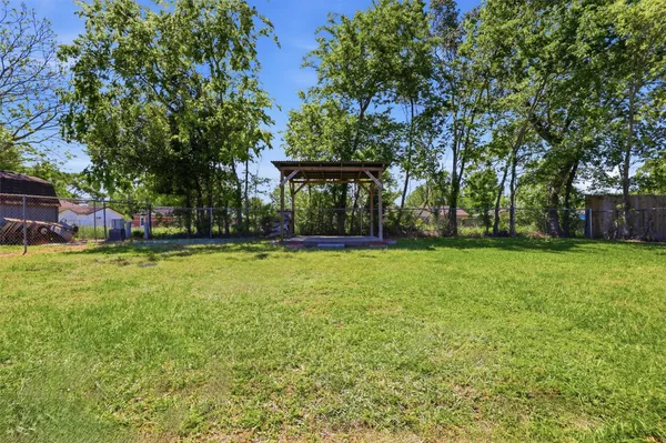 $245,000 | 1503 Tarberry Road, Houston, TX 77088