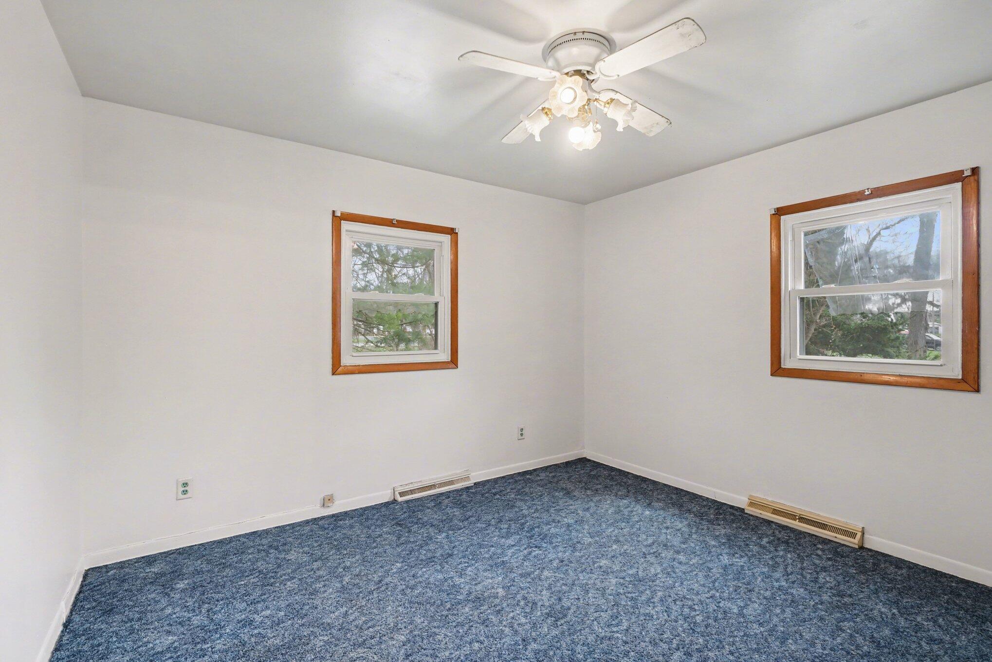 374 Elliot Road Kalamazoo, MI 49048 - Photo 13 of 21 011_file_7374