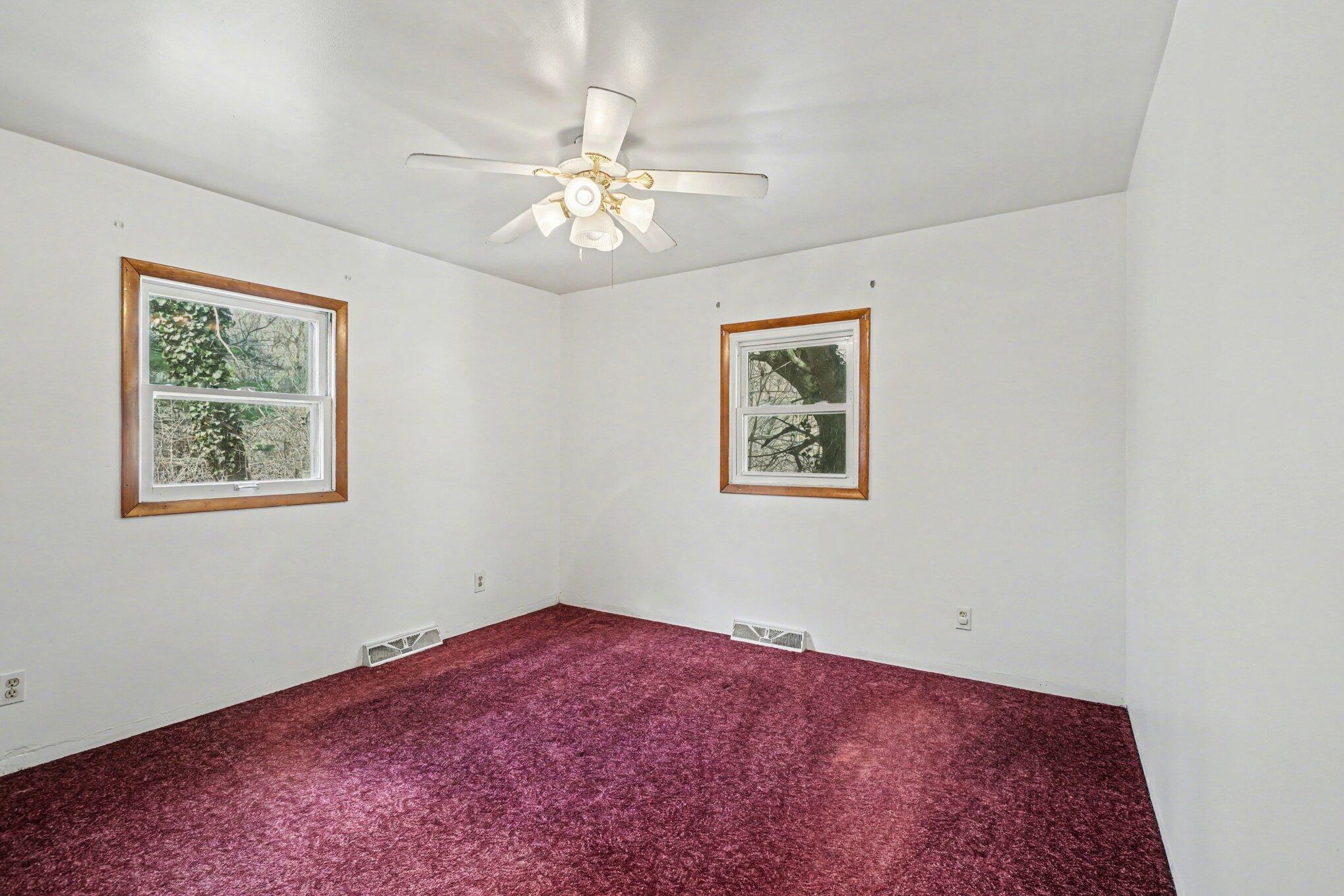 374 Elliot Road Kalamazoo, MI 49048 - Photo 9 of 21 012_file_8567