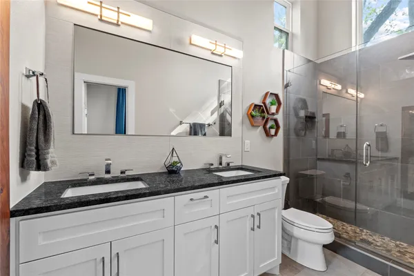 $3,800 | 507 Franklin Boulevard, Unit 2, Austin, TX 78751