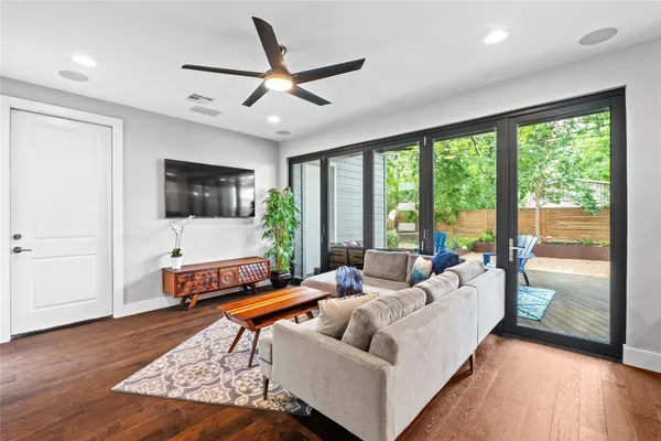 $3,800 | 507 Franklin Boulevard, Unit 2, Austin, TX 78751