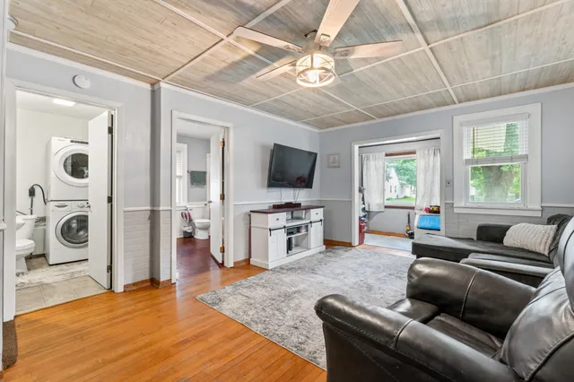 $225,000 | 1212 South Grove Avenue, Owatonna, MN 55060