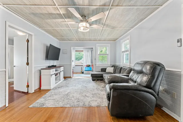 $225,000 | 1212 South Grove Avenue, Owatonna, MN 55060