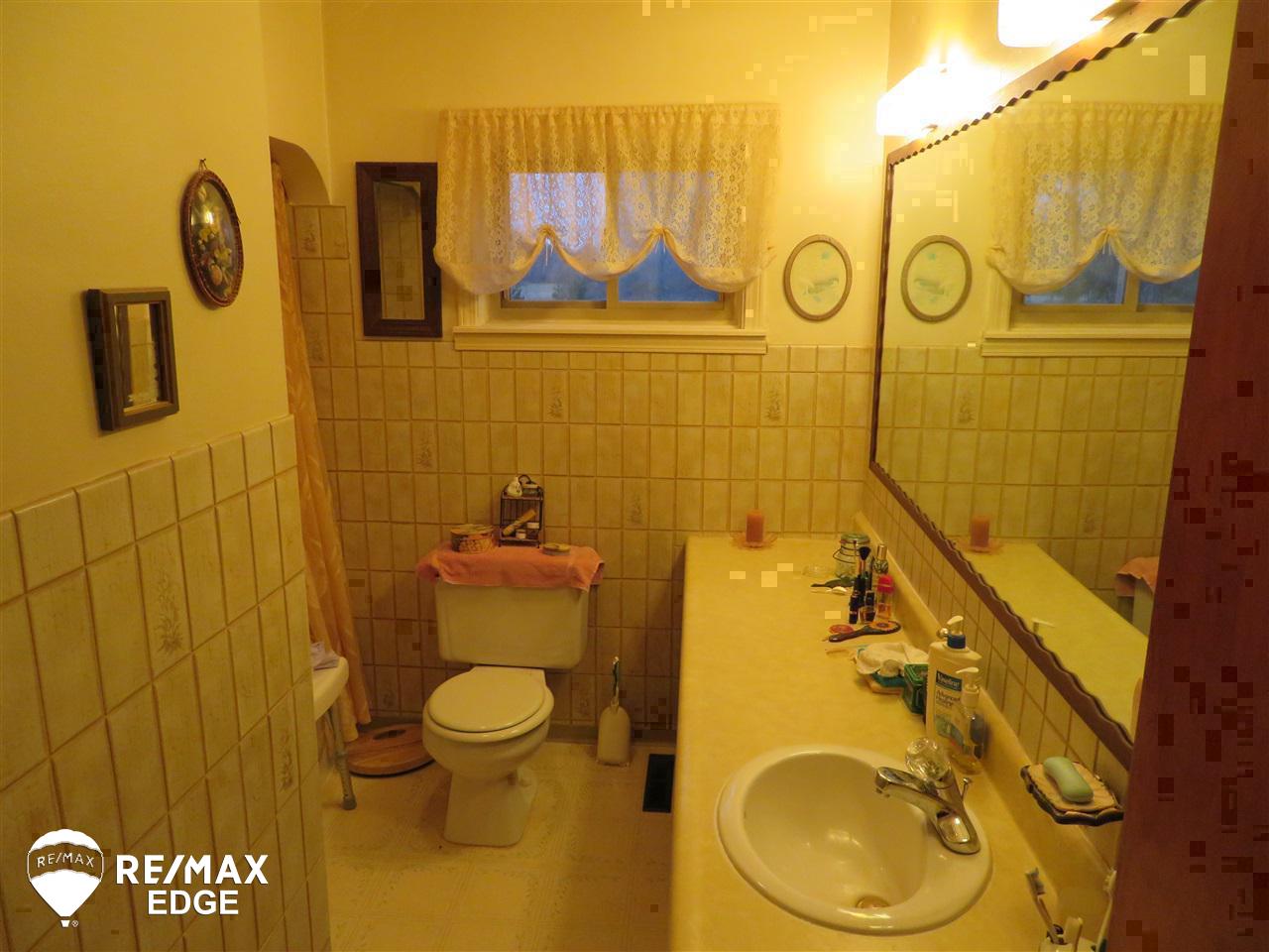14099 North Belsay Road Millington, MI 48746 - Photo 8 of 21 21525987-7.JPG