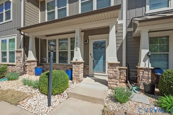 $2,350 | 17458 Memorial Tournament Drive, Moseley, VA 23120