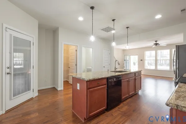 $2,350 | 17458 Memorial Tournament Drive, Moseley, VA 23120