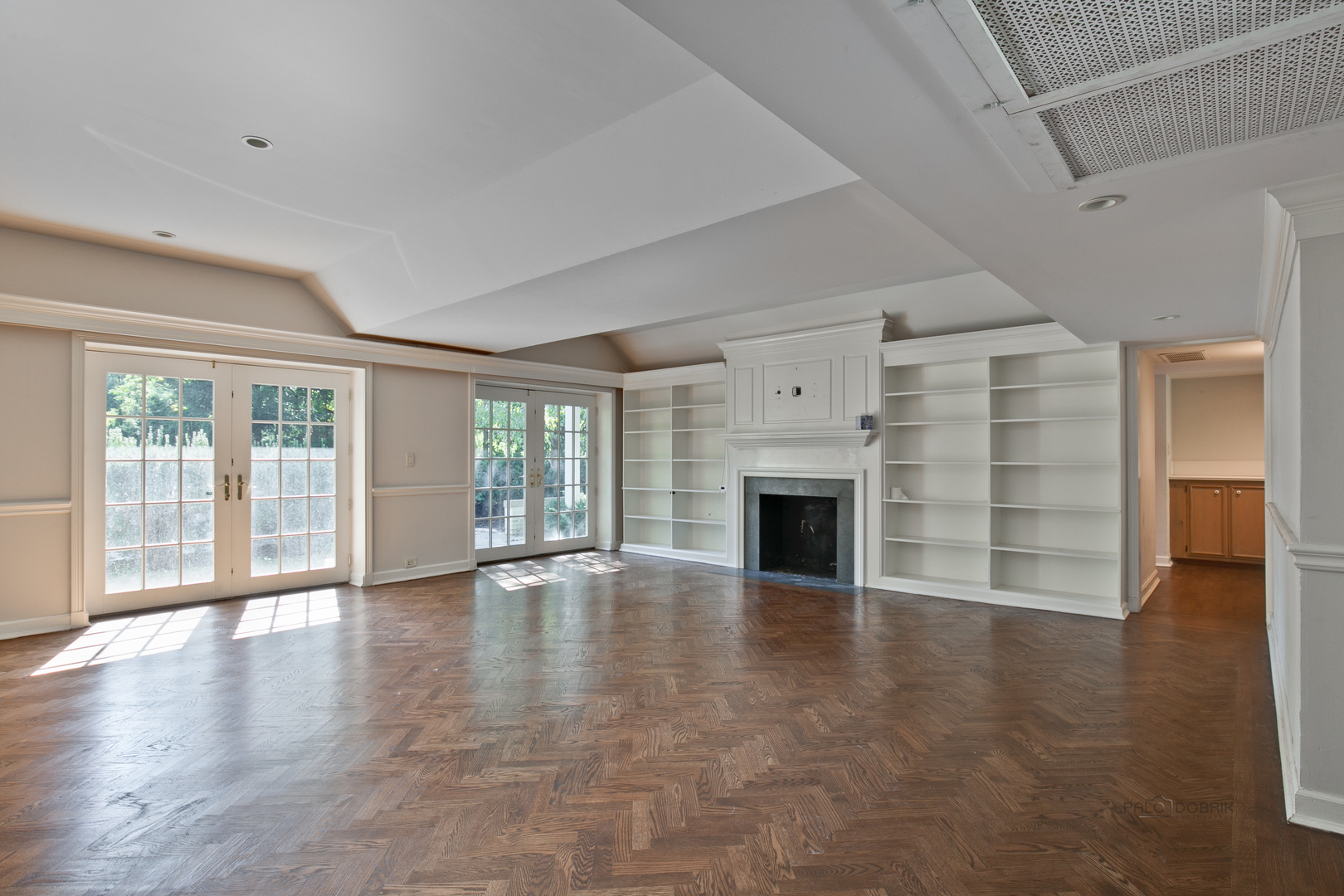 259 North Mayflower Road Lake Forest, IL 60045 - Photo 17 of 33