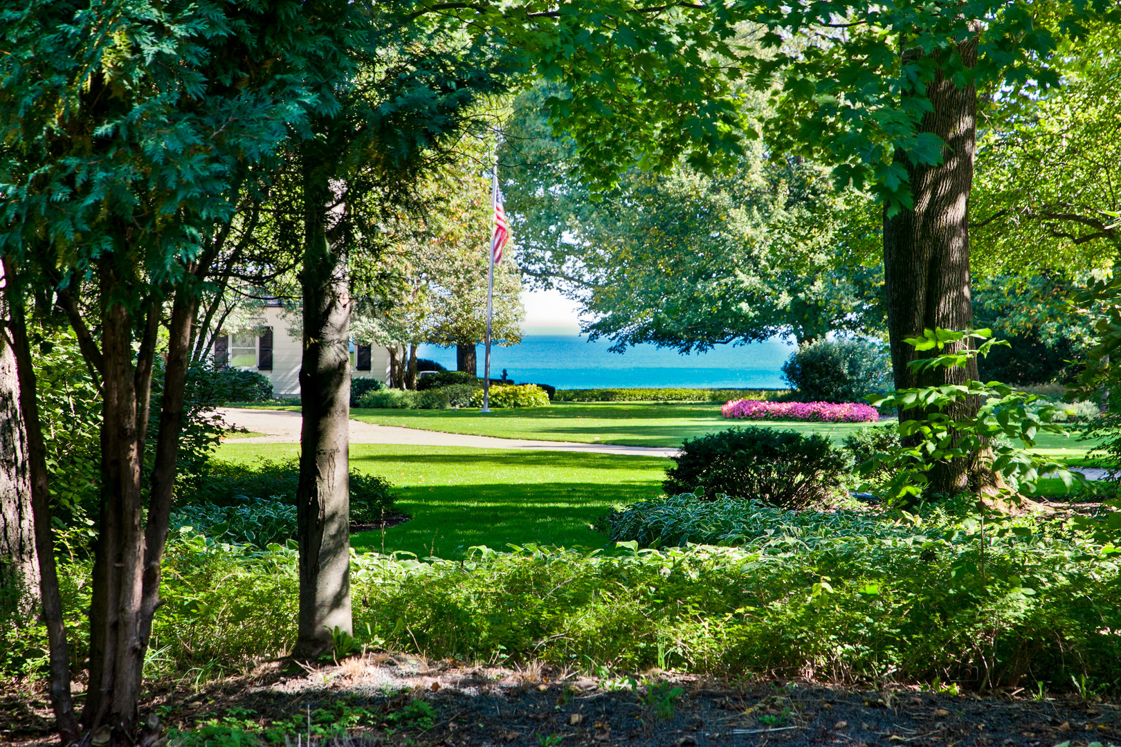 259 North Mayflower Road Lake Forest, IL 60045 - Photo 3 of 33