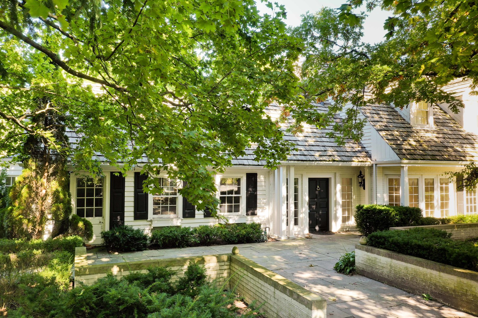259 North Mayflower Road Lake Forest, IL 60045 - Photo 4 of 33