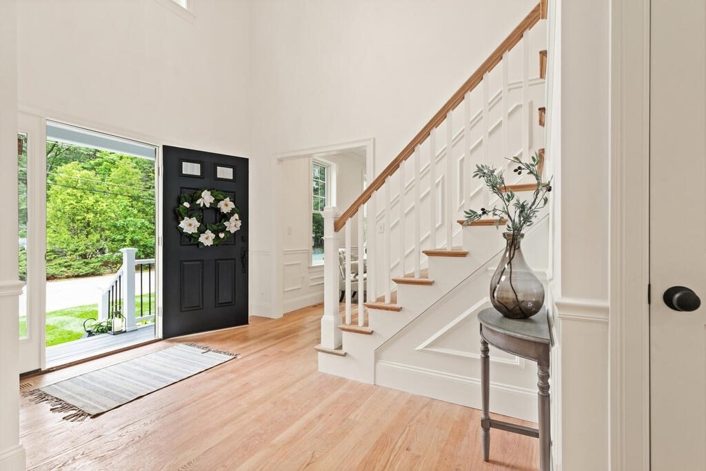 1 Princeton Road Burlington, MA 01803 - Photo 8 of 34 Gallery Image 8